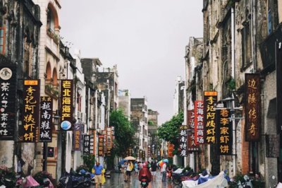 距今已有|?中国最美骑楼老街，拥有600栋楼房，距今已有700年历史