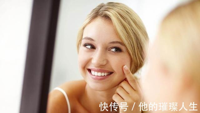 美白|红霉素软膏加它涂抹脸部,不出15天淡斑又美白,赶紧去备上一支!