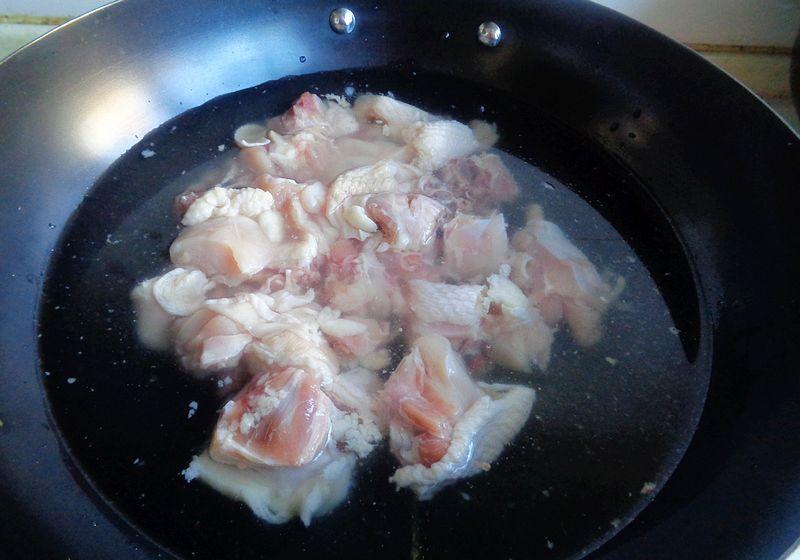 看我家周末午餐吃的啥?照烧鸡配卤藕,美味又好吃