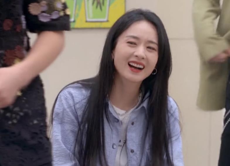 寫真|趙麗穎離婚后綜藝首秀胃口超好, 保溫杯不離手, 自曝如今不再下廚