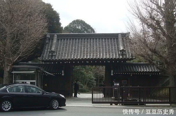日本明仁天皇即将退位为上皇 将搬出皇宫 未来居所称仙洞御所 快资讯
