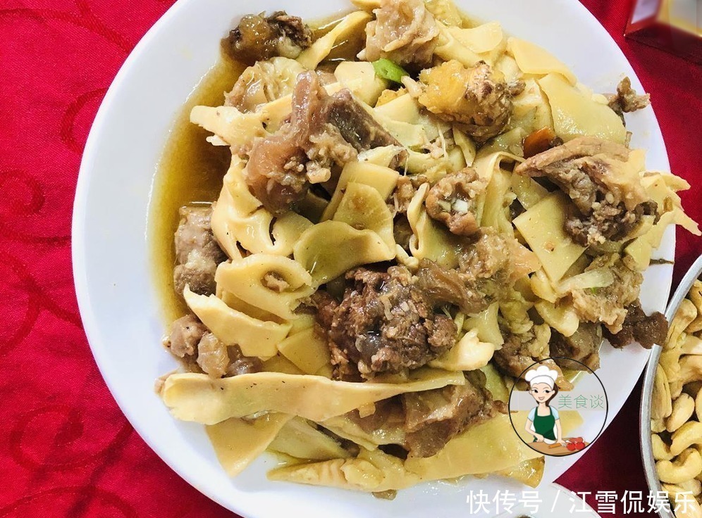 鲜香|老家吃酒席,随礼500块,一大桌子的硬菜,美味又管饱,都吃嗨了