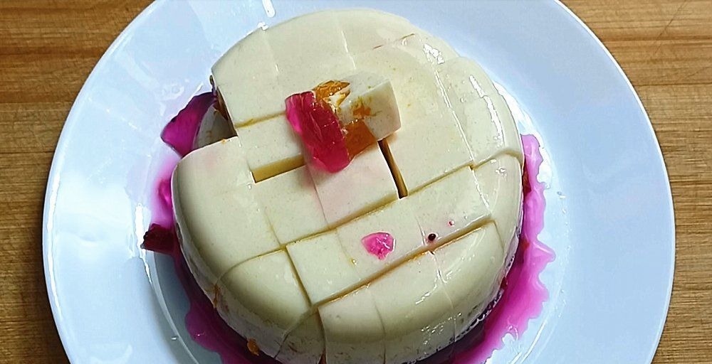 教你在家做水果果冻，Q弹爽滑好吃，而且做法非常简单，孩子喜欢