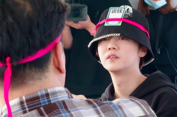 看完《哈哈哈哈哈》，是时候放下对鹿晗的偏见了