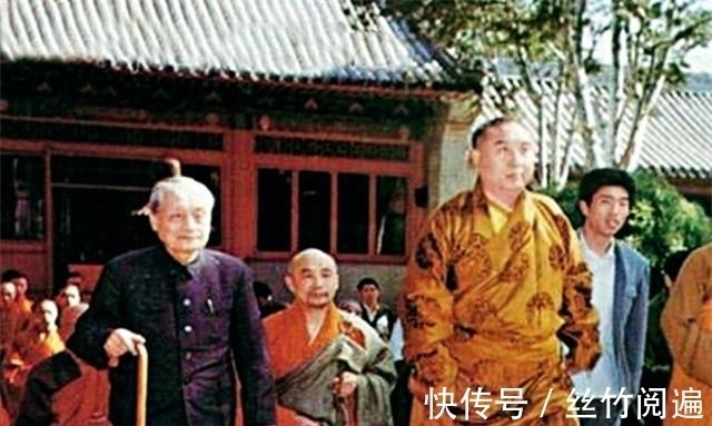 考验@十世班禅破例娶妻,当时女孩19岁,女孩:我就是佛祖派来考验你的