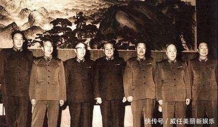 首任总参谋|徐向前把师长位置让给了刘伯承, 刘伯承把总参谋长让给了徐向前