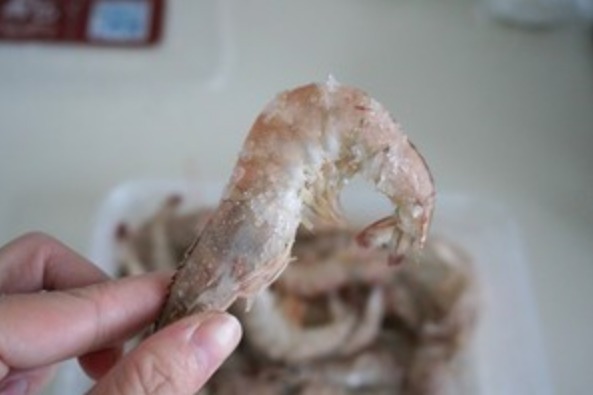 保存虾,直接冷冻是大错!渔民教你1招,1年不坏,和鲜虾一样鲜