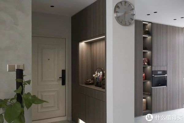 wifi|豪掷百万装修130㎡，客厅竟只用来打王者？