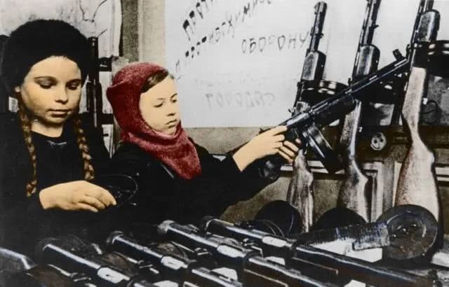 士兵正|精选一组罕见的二战照片；二战名将意大利元帅格拉齐亚尼