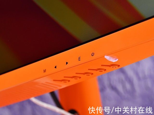 显示器|「有料评测」HKC PG27P3Q显示器评测：虎年桌面就得橙意满满