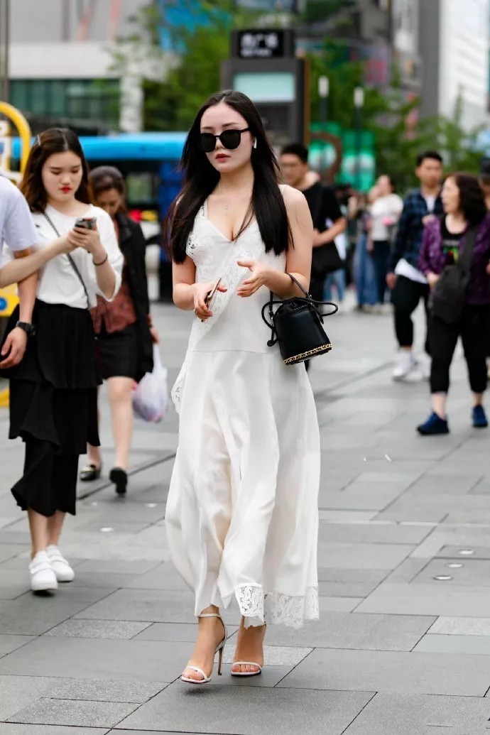 高跟鞋|高跟鞋搭配裙子,优雅自信又有女人味
