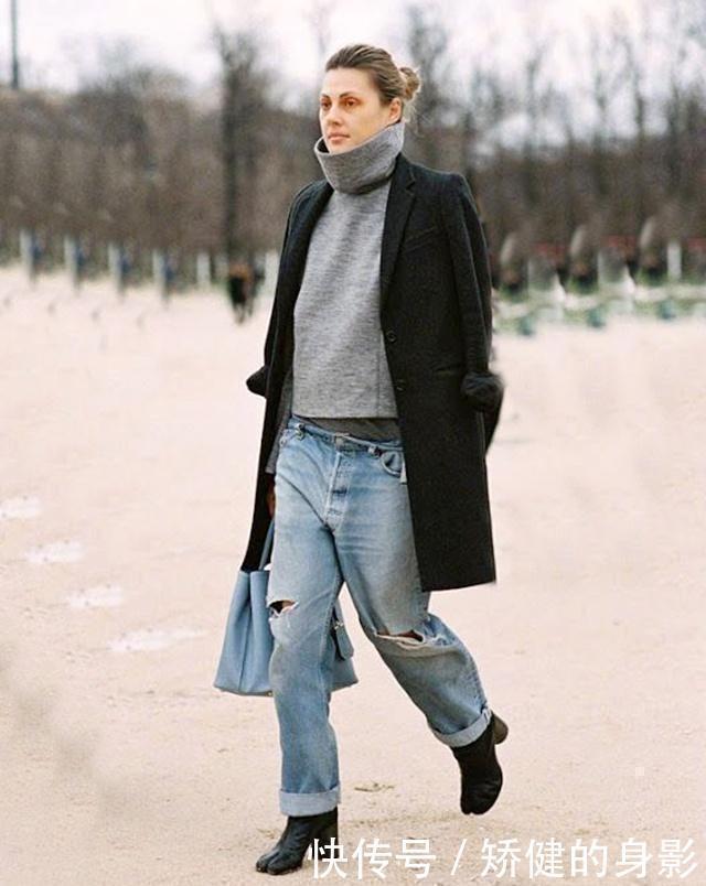 小白鞋不流行了,今年秋天火了这双“马蹄鞋”,时髦个性还显高