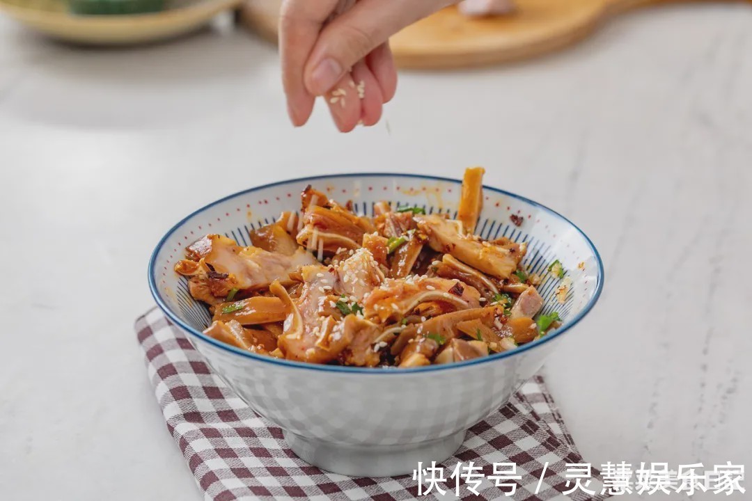 大勺|入夏后没胃口教你省心开胃菜，爽口又解腻