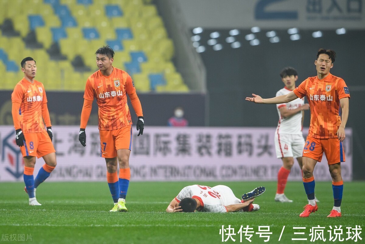 立功|1-0!足协杯冠军诞生,81分钟绝杀,带刀侍卫立功,创三大纪录