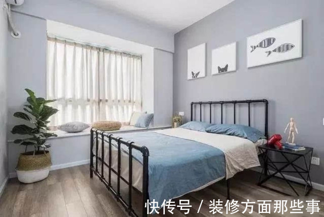 家具|104平现代前卫风三居室,在浅色空间中融入了深绿色优雅