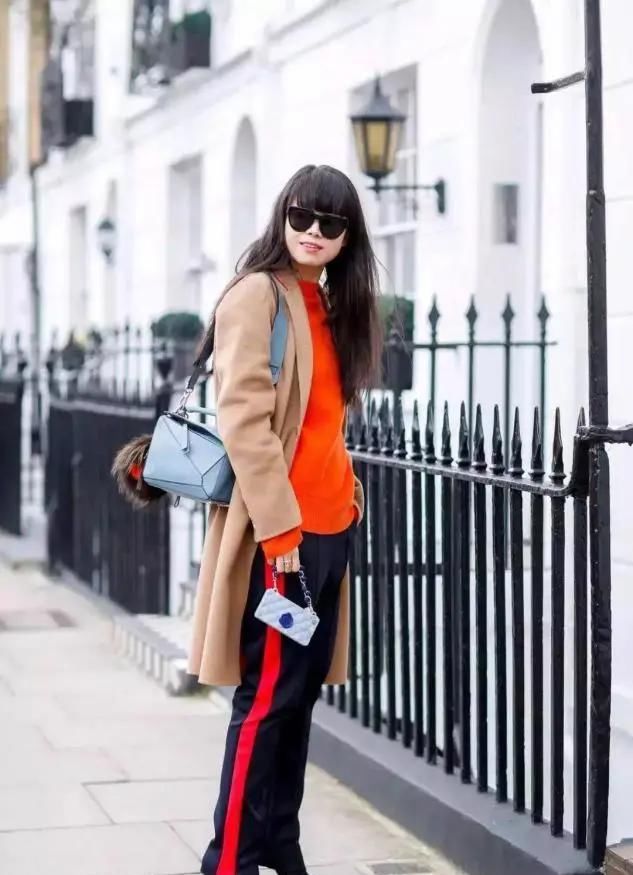 阔腿裤已经失宠了，今年流行这条“卫裤”，配大衣、棉服都好看一、卫裤别乱选，这几点是关键二、会搭配卫裤才有灵魂