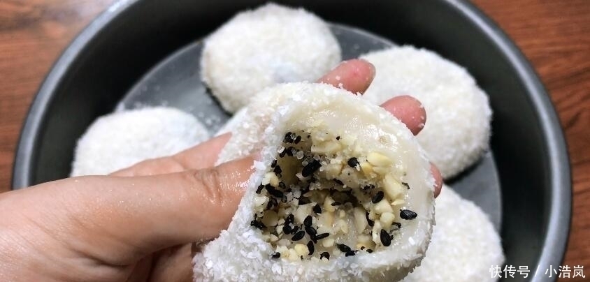 糯米粉别用油炸了,筷子搅一搅,不加一滴水,吃着不腻特别香