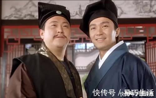 唐伯虎点秋香&祝枝山出上联:“尼姑田里挑和尚”,唐伯虎对下联,让人拍案称绝