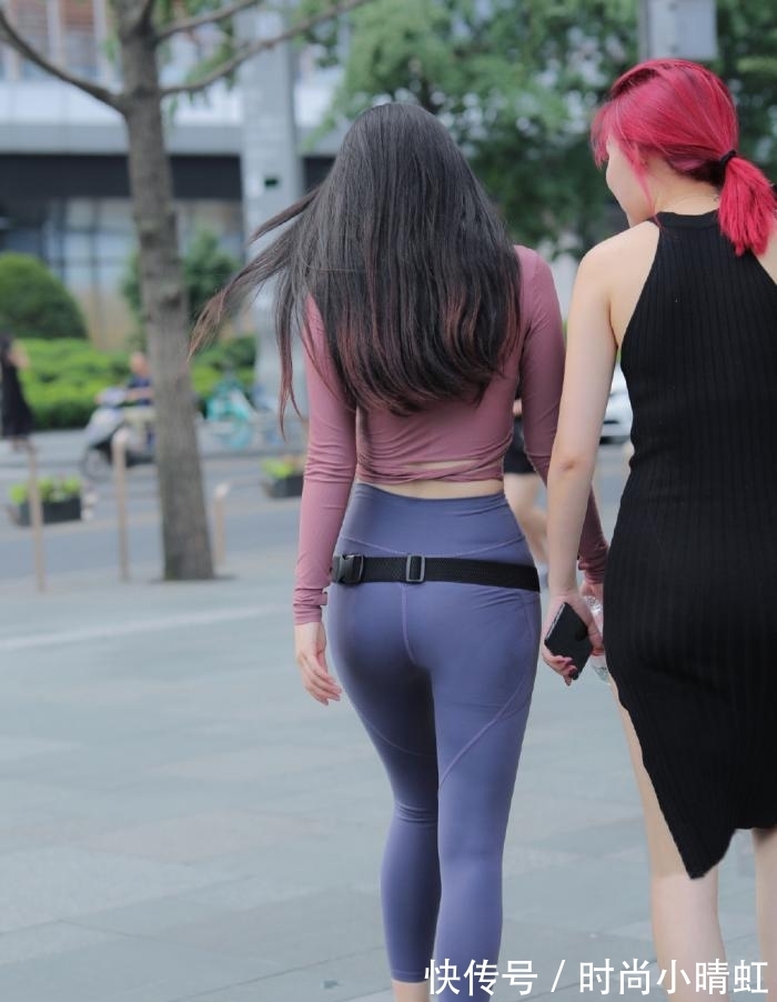 运动裤|想穿得显瘦又减龄,那就试试修身运动裤吧,潮人都爱穿