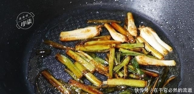 面条这样做太好吃了,做法简单省事,一周吃7次都不腻,太香了