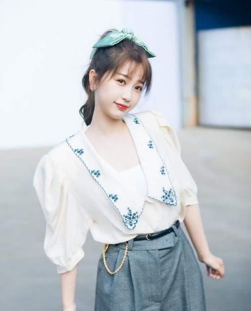 ?女生脸上有这5个“特征”，属于天生的“美人胚子”，越看越惊艳