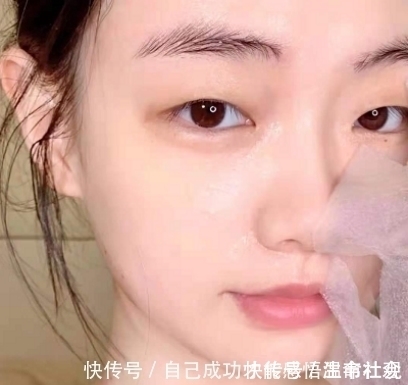 面膜|建议女生护肤远离这四个“坏习惯”,不然皮肤变差,黑头痘痘变多