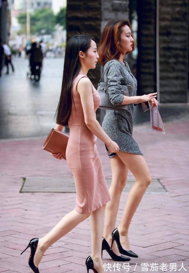街拍|街拍:短裙穿搭的小姐姐们