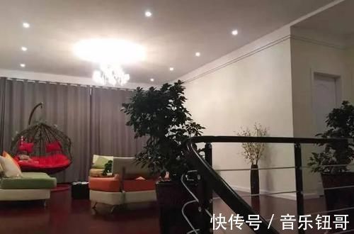 自建房|闺蜜家的自建房才花50W,还带私人花园、鱼塘,我真不信!