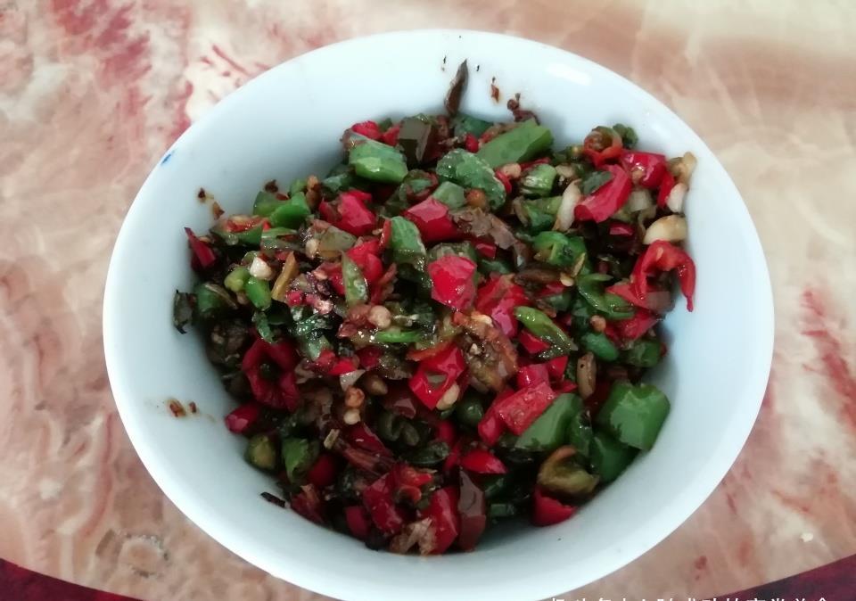 午餐|回家第一天，婆婆做了4菜1汤，荤素搭配营养全，网友：这是亲妈吧