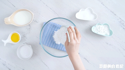 不用烤箱就能做!这甜点好看又简单,下午茶就吃它