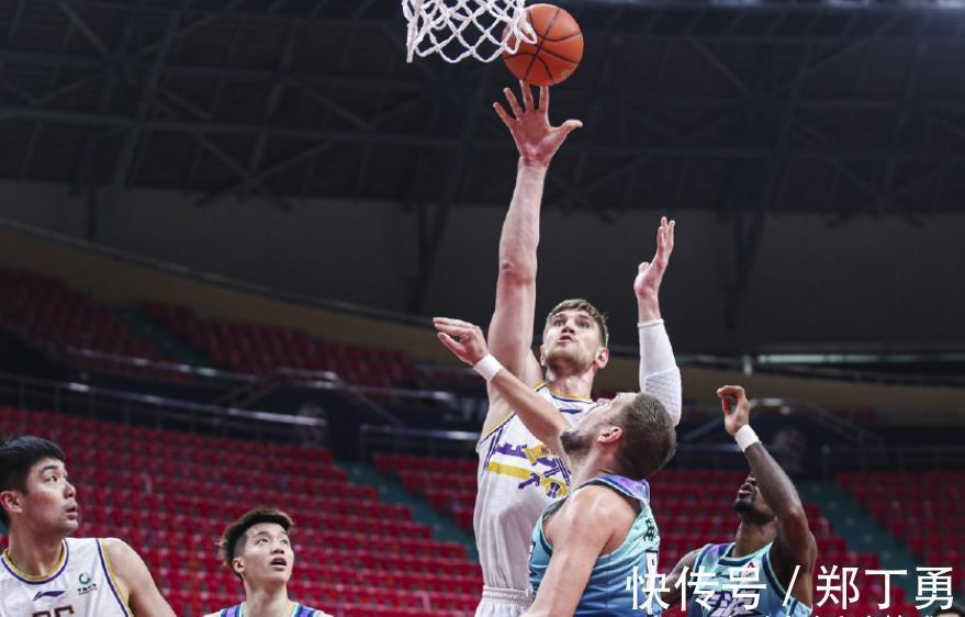 利夫|CCTV5直播!北控队迎战老冤家,马布里解禁复出,三外援携手复仇