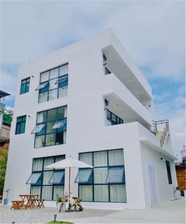 小院|姑娘在农村自己建房改造,1年后独享3层300㎡洋房!太羡慕了