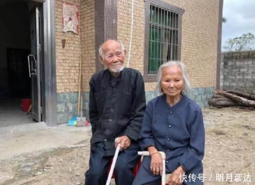 常运动、勤喝水就能助你增寿?其实想要长寿只需一个“字”!