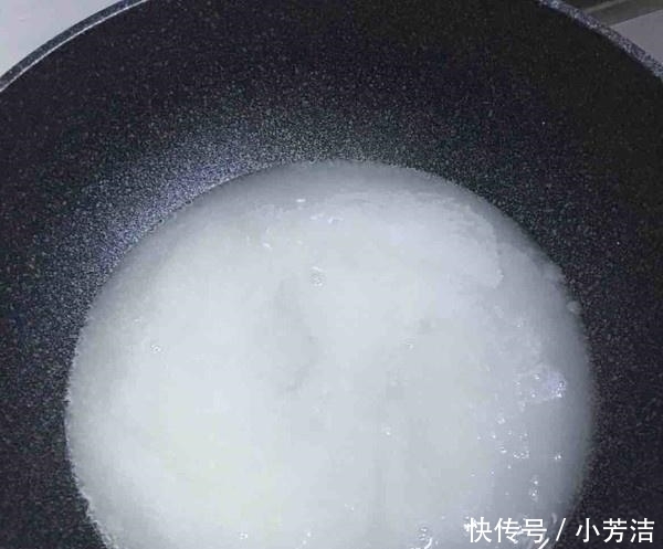 聰明女人把它當零食吃，皺紋少了，美容養顏，還有助睡眠！