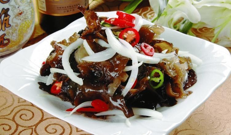  洋葱和它是绝配，等于“血管清洁工”，每周吃2次，血管通畅了