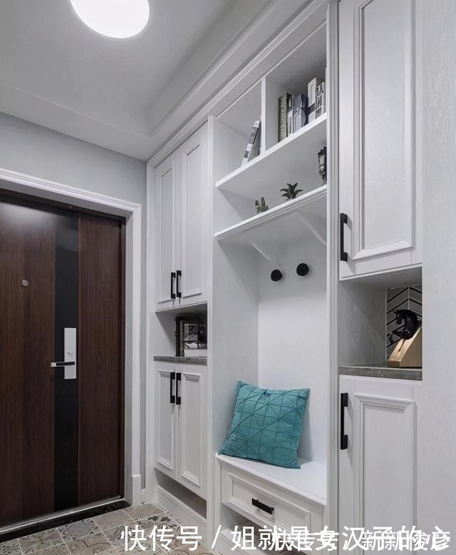 百叶窗|玄关鞋柜这么装，好看大气实用性能强，这几款案例值得参考借鉴！