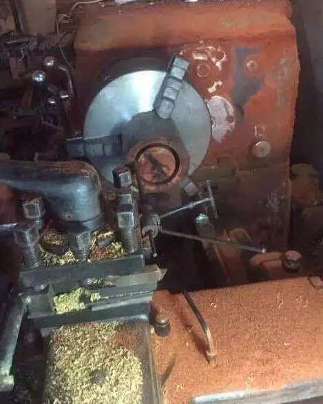 紫檀木料|分享小叶紫檀笔筒掏空技术