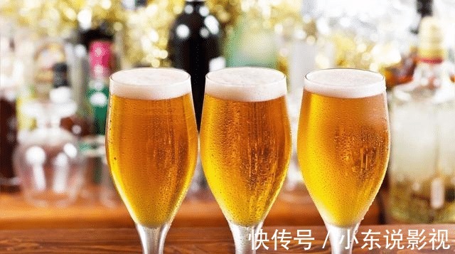 高血压患者|医生提醒这4种食物，会让血压失控，吃再多降压药都帮不了你！