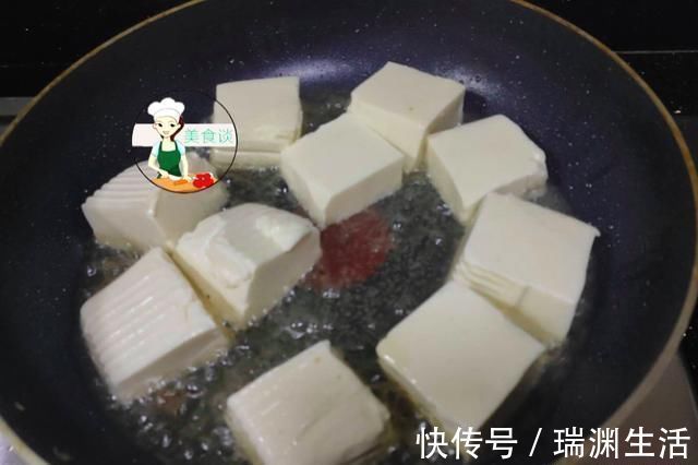 豆腐和此绝配，焖一焖鲜香嫩滑，做一锅连汤汁都不剩，便宜又营养