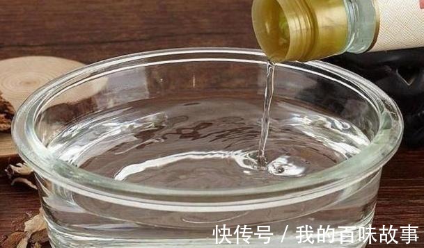 脸部|马齿苋加“它”涂抹脸部,7天下来淡化色斑又嫩肤,皮肤白净光滑!