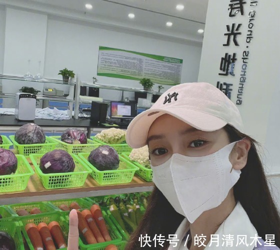 凌晨|《奔跑吧》新路透,楊穎變身挖掘機司機,粉絲留言模板都一樣