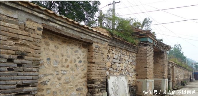 乾隆|史上第一被封贵妃的女子,乾隆想挖开其陵墓,看到石碑就停止挖掘!