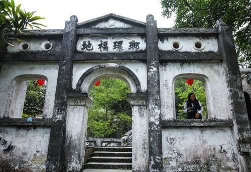 特色|苏杭园林特色，依山而建，迭迭而上，造型幽雅别致，广西谢鲁山庄