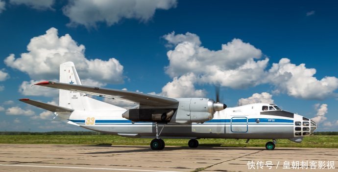 運7是一款雙發渦槳輕型運輸機,原型機就是蘇聯安-24這款飛機.