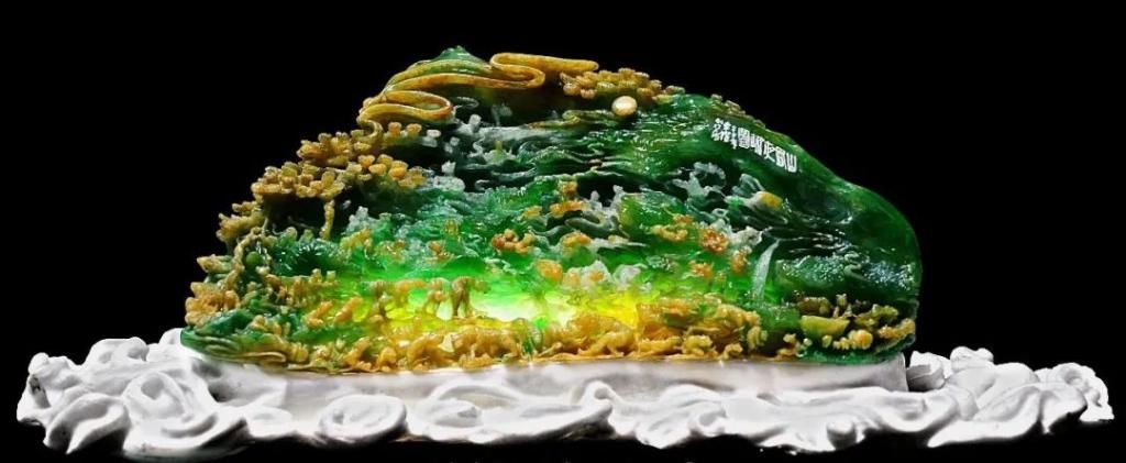  百虎|不足半掌翡翠料，方寸之间见百虎