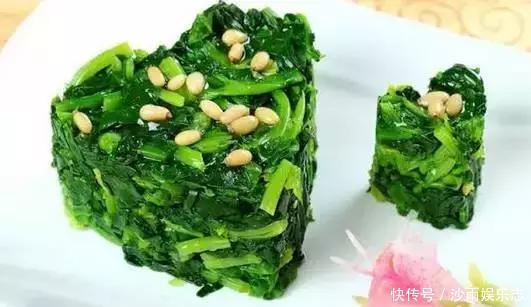 做法|美食推荐芋头蒸排骨,韭菜炒鸡蛋,辣爆肚丝,松子菠菜的做法