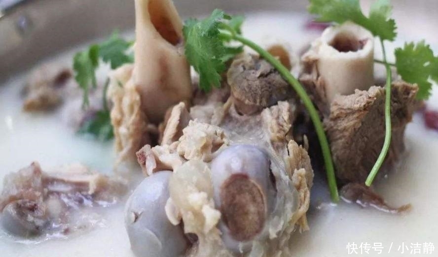 加水|60年大厨说漏嘴不管炖什么骨头汤,都别直接加水,难怪汤汁不白还腥臭