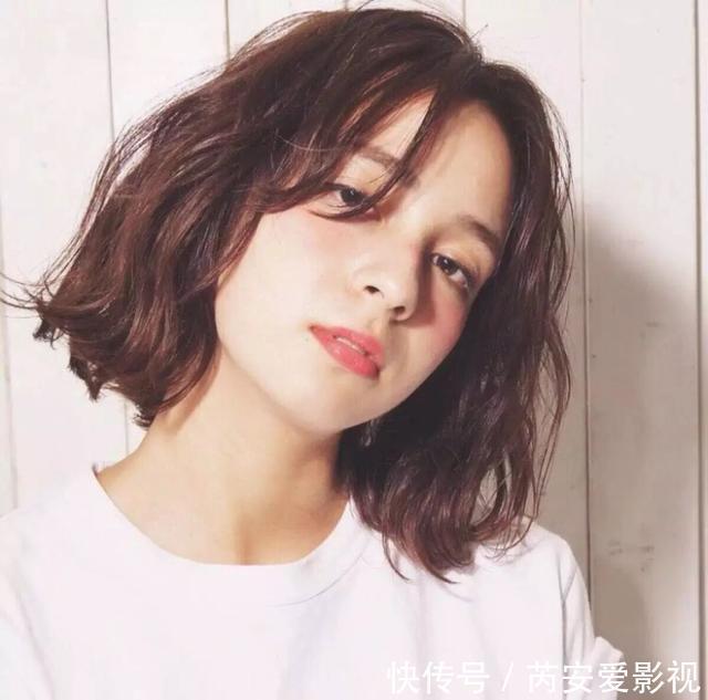 烫发|头发少尽量避开这些发型!试试“视觉增发法”,发量秒变“王者”