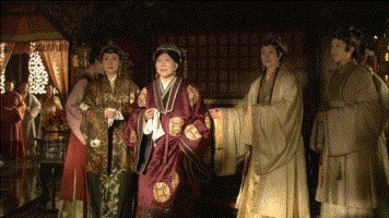 宝玉&七版黛玉进贾府,谁像侠女闯关,谁像村姑进城,谁才是大家闺秀