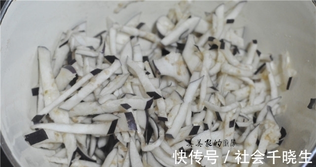 早餐饼|立秋前后,早餐多吃此一款!2块钱做一锅,润肺止咳体质强!